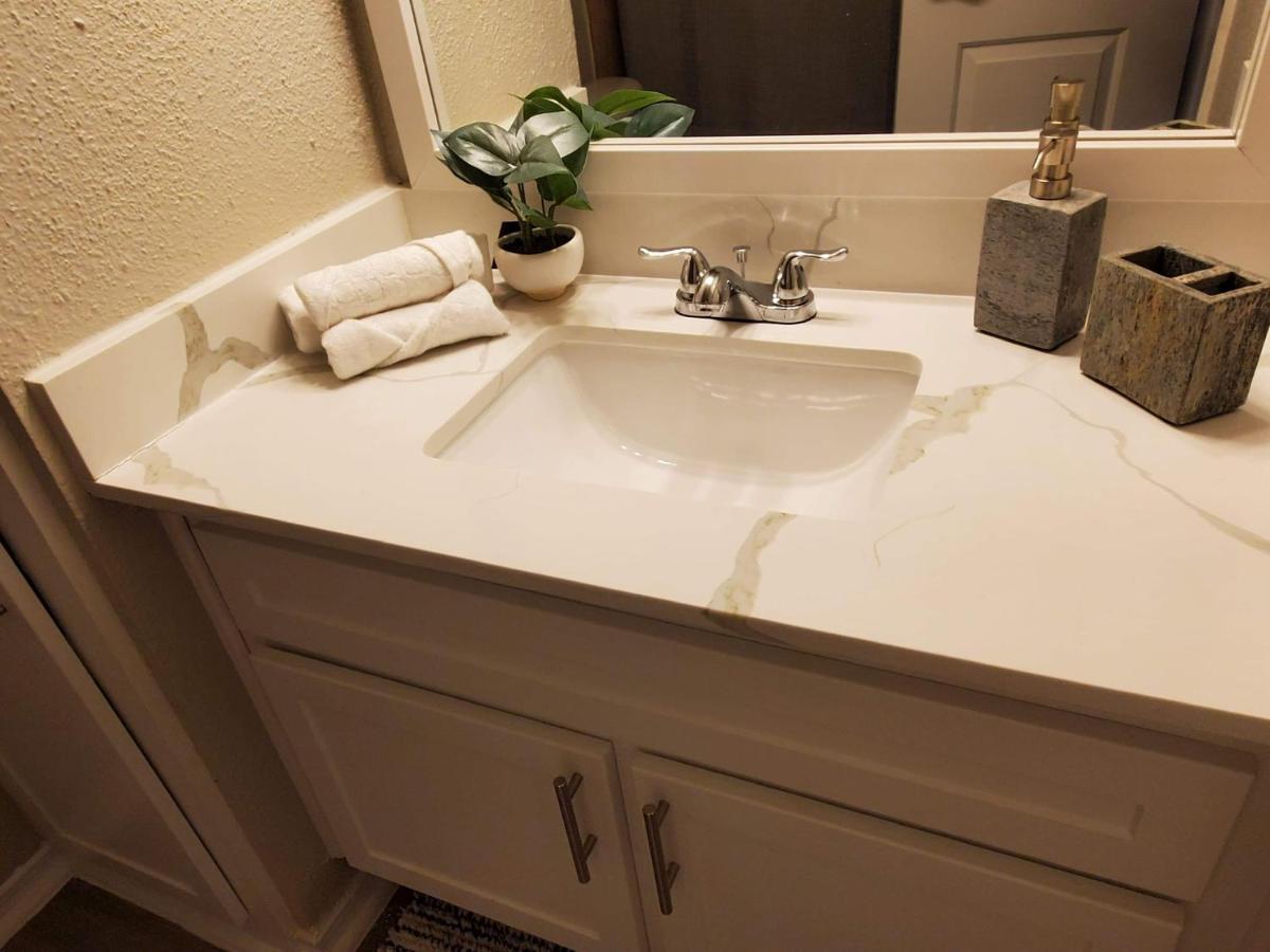 Fashionable Stylish Apartment Houston Luaran gambar